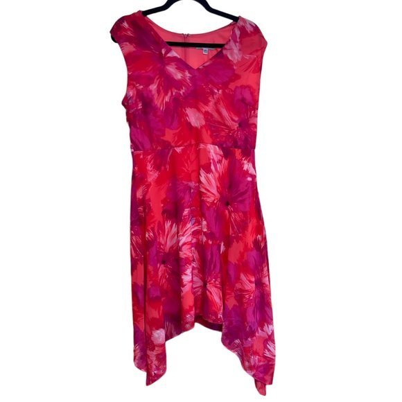 Women's Sandra Darren Floral Sleeveless Asymmetrical Hem Size 12P - Picture 2 of 5